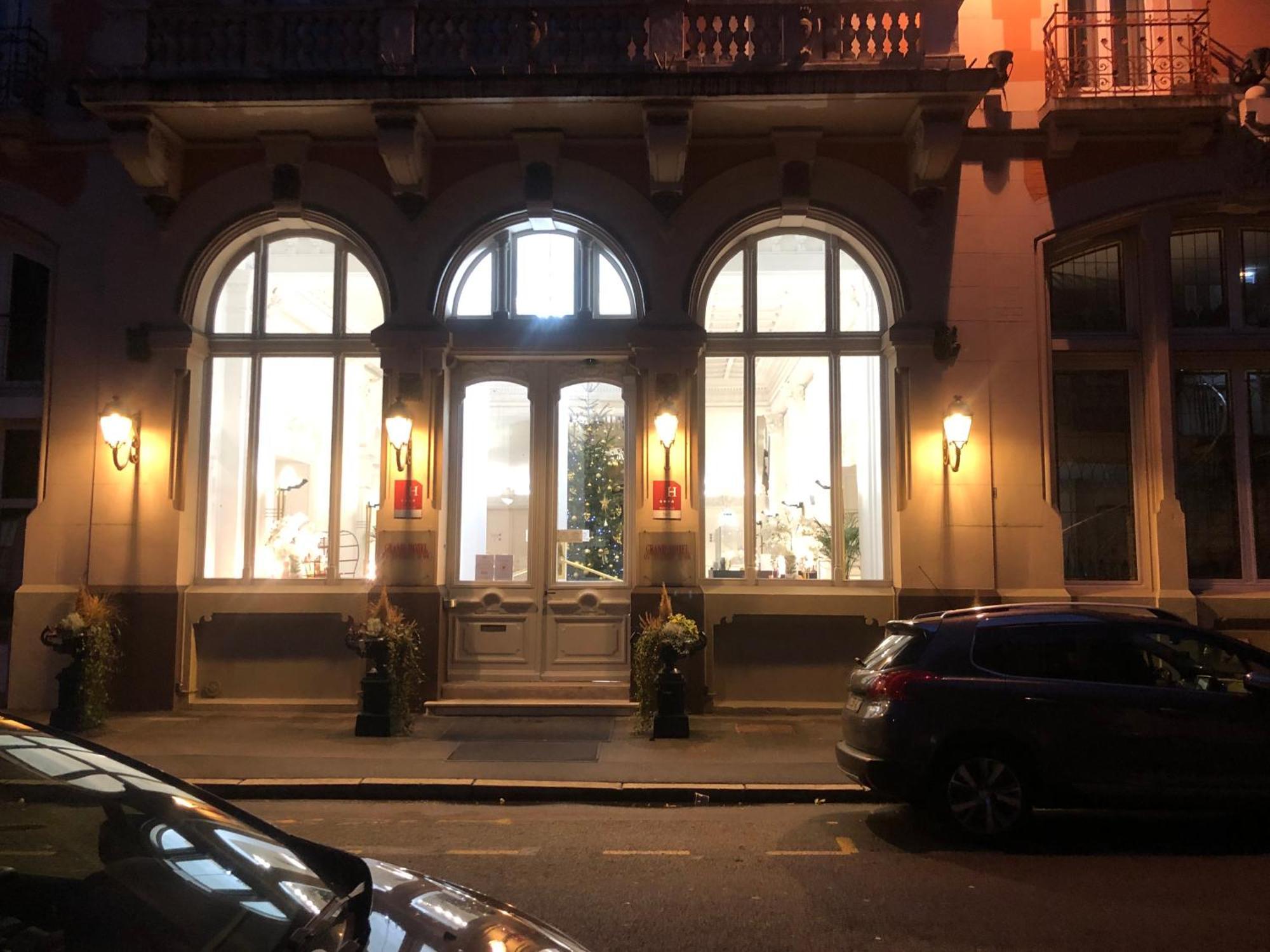 Grand Hotel Du Tonneau D'Or Belfort Bagian luar foto